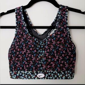 Nike SWOOSH BRA  MESH SPORT BRA SIZE S yoga activewear